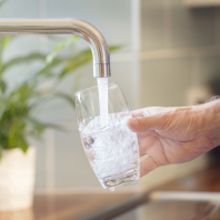 „Verunreinigtes Trinkwasser festgestellt“ und „Legionellen im Trinkwasser“